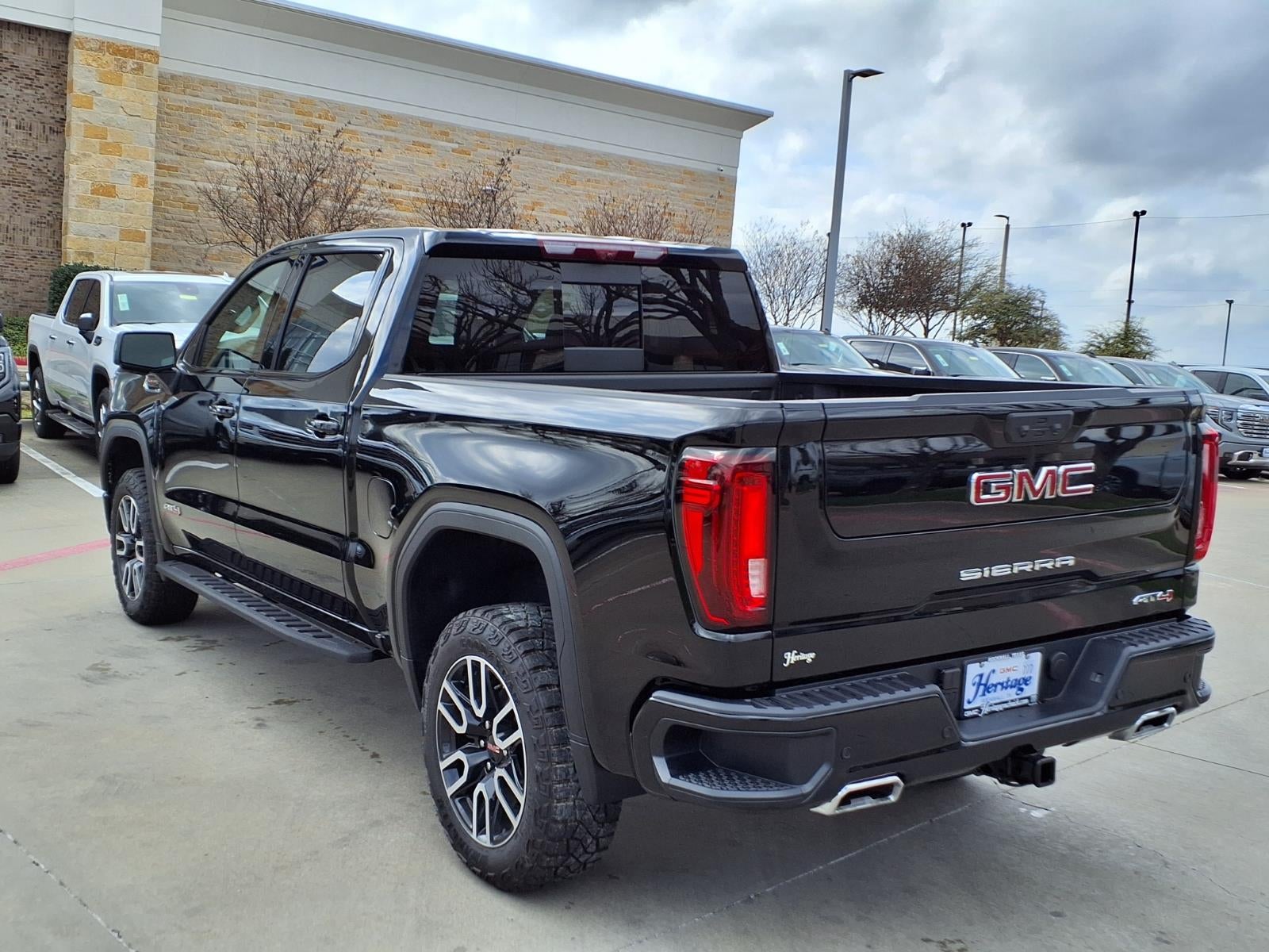 2026 GMC Sierra 1500 AT4 Crew Cab Short Box 4WD