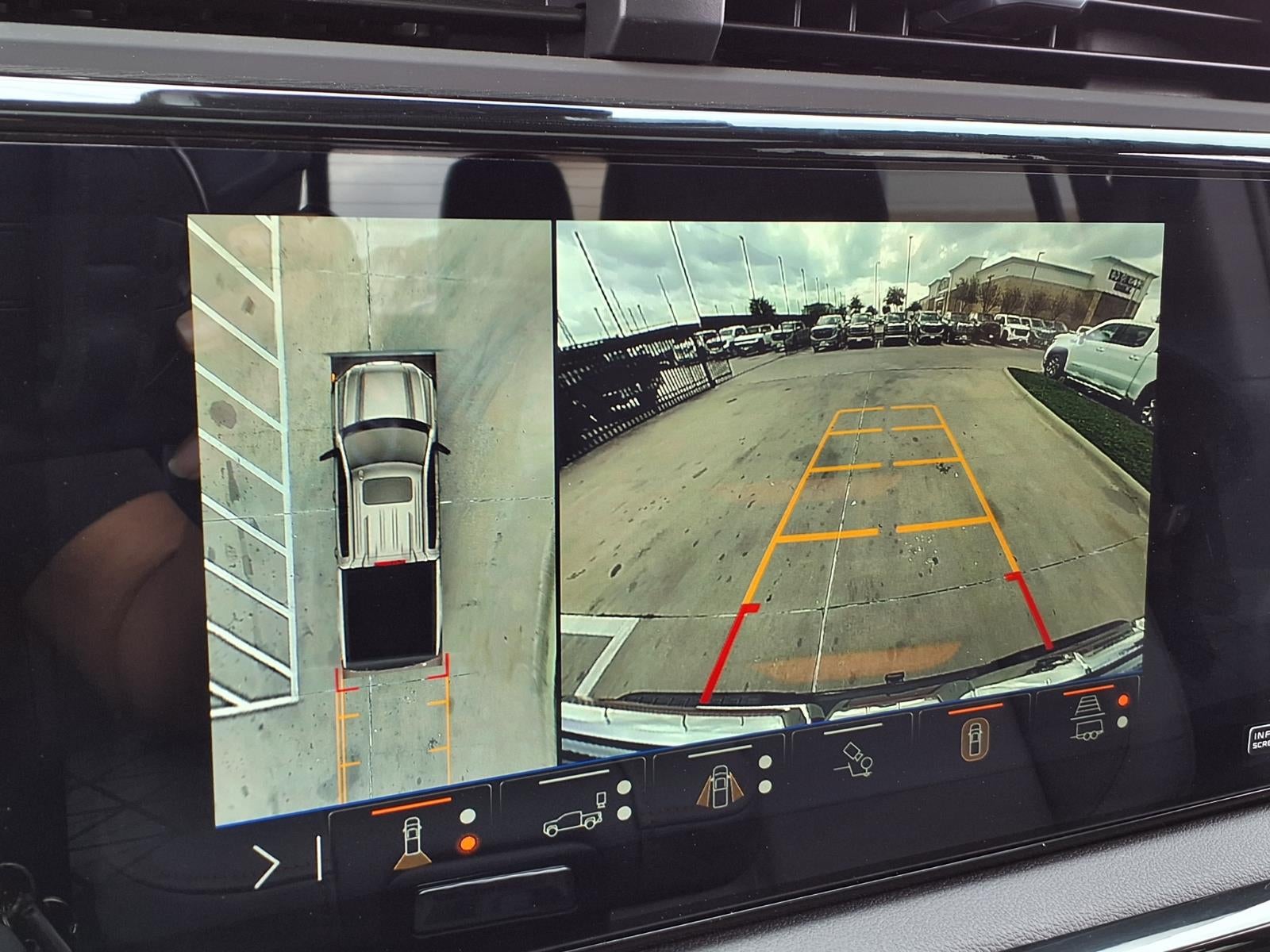 2026 GMC Sierra 1500 AT4 Crew Cab Short Box 4WD