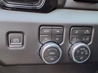 2026 GMC Sierra 1500 AT4 Crew Cab Short Box 4WD