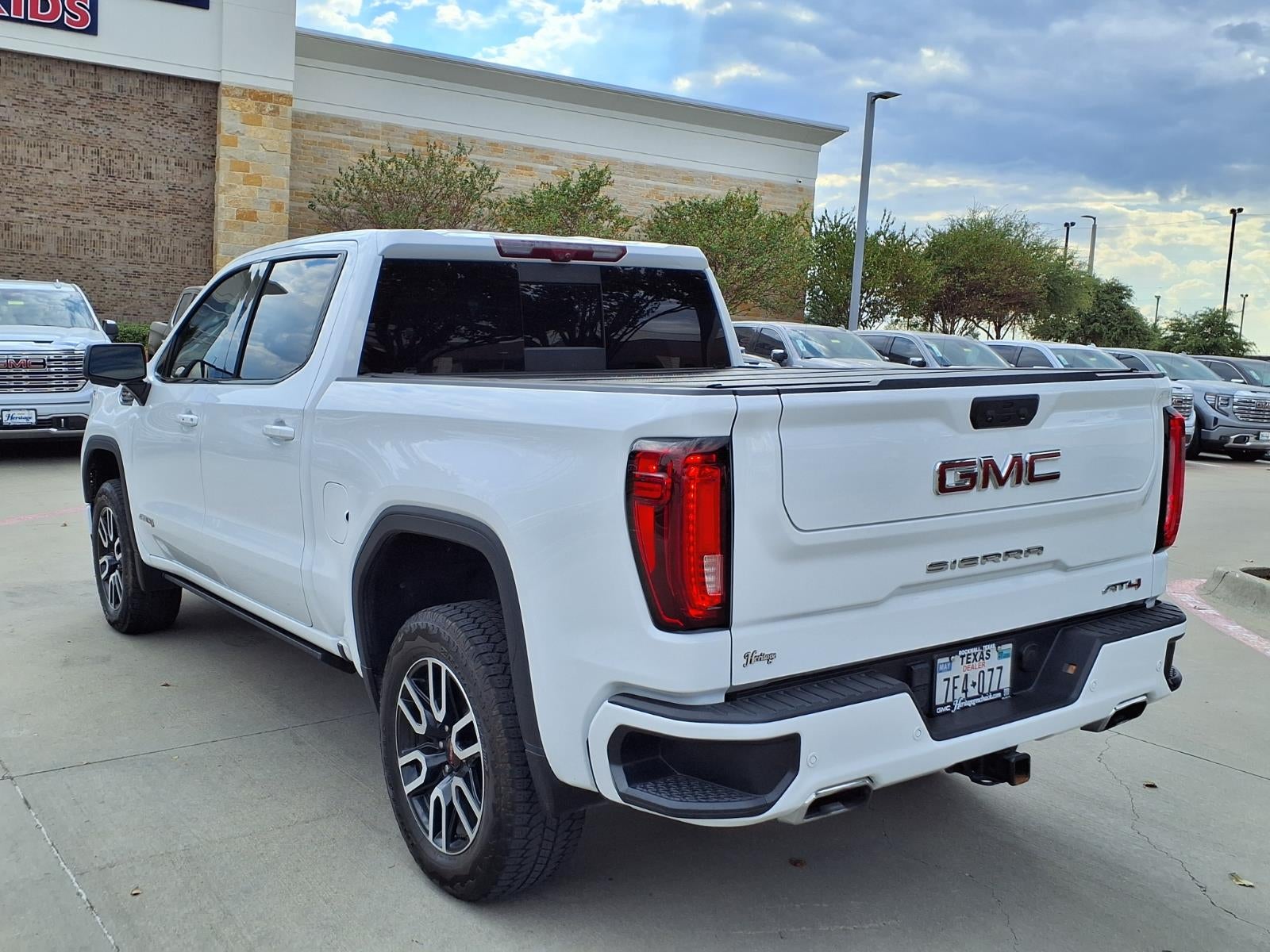 2024 GMC Sierra 1500 AT4