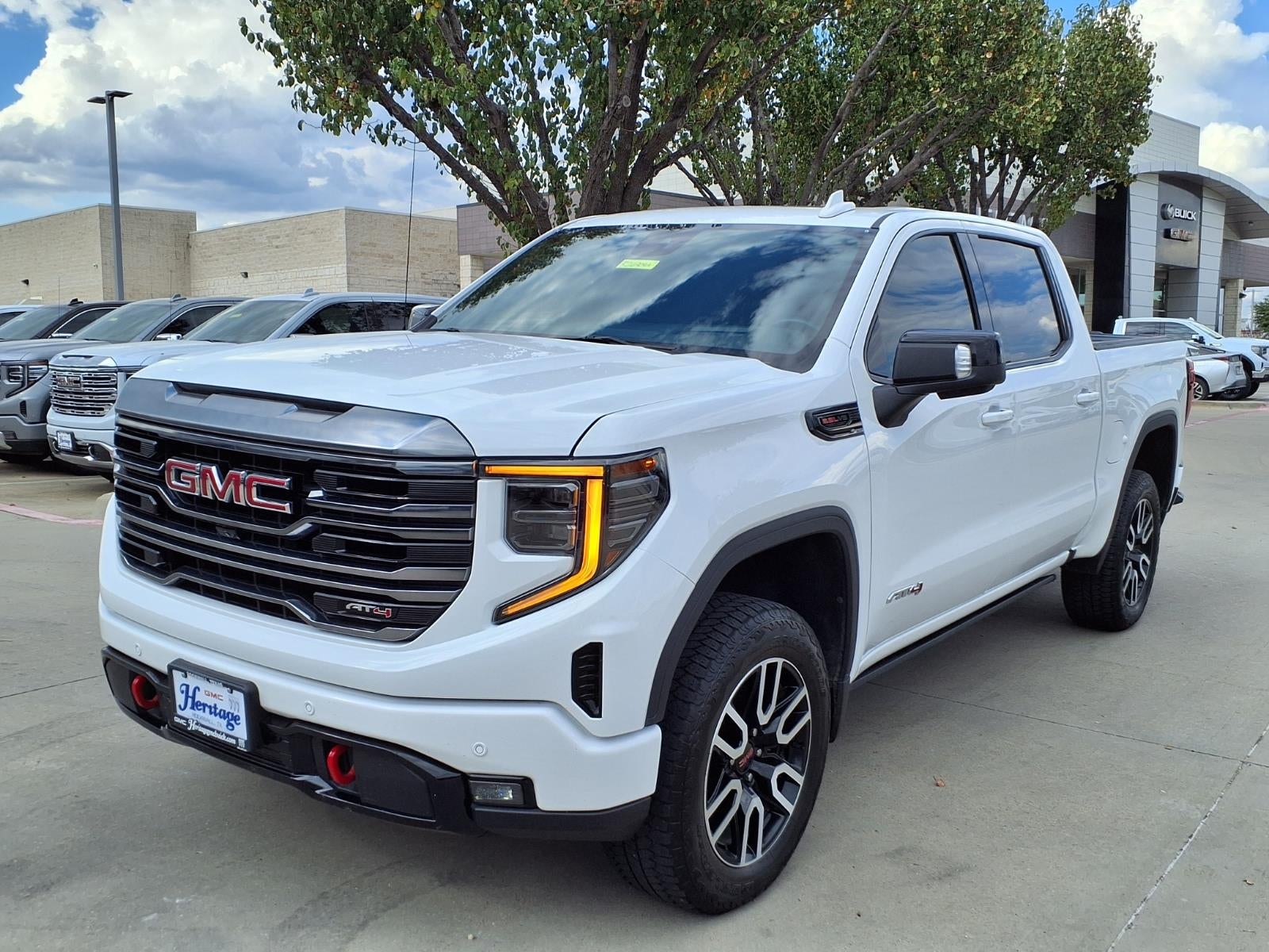 2024 GMC Sierra 1500 AT4