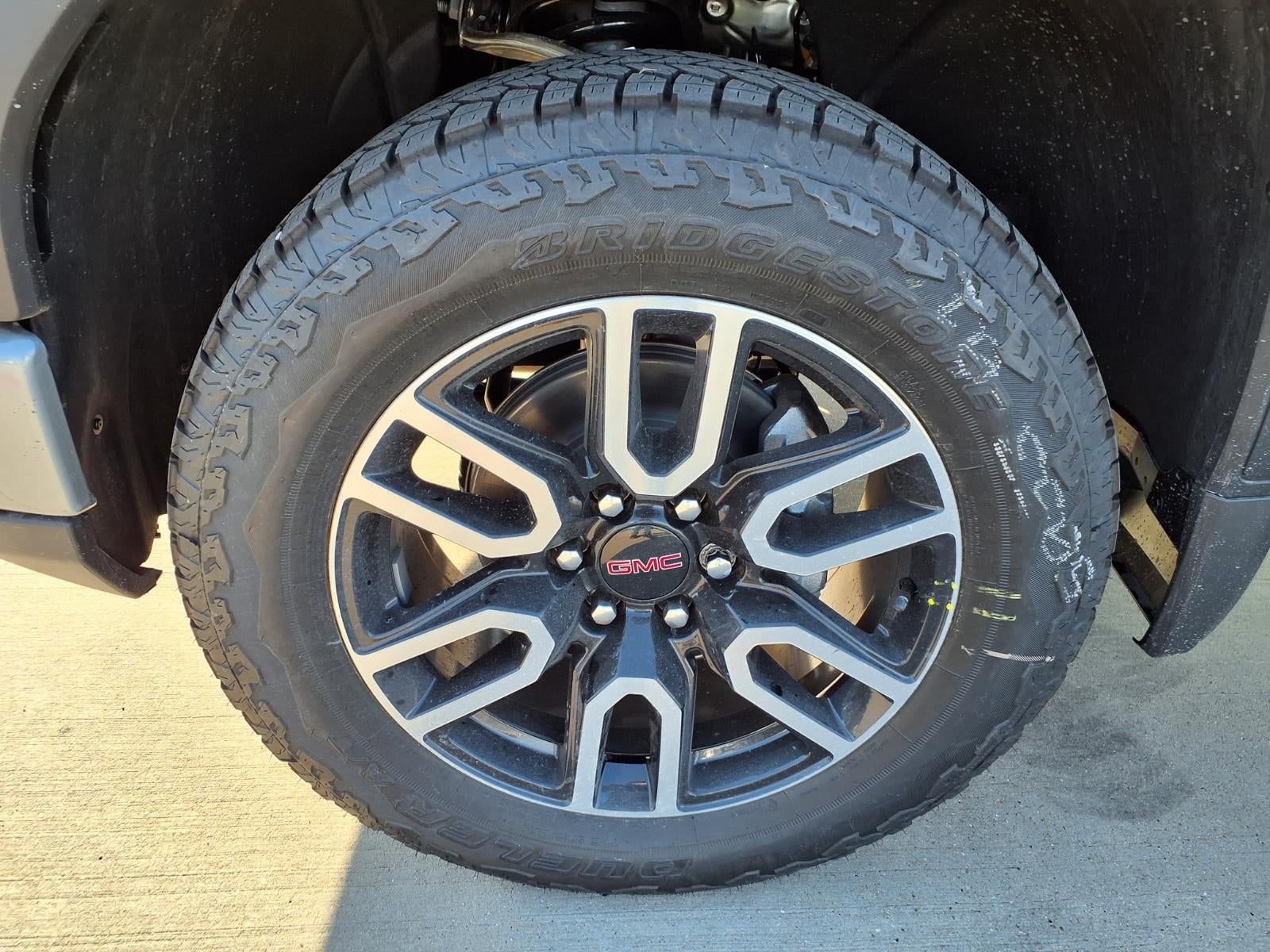 2026 GMC Sierra 1500 AT4 Crew Cab Short Box 4WD