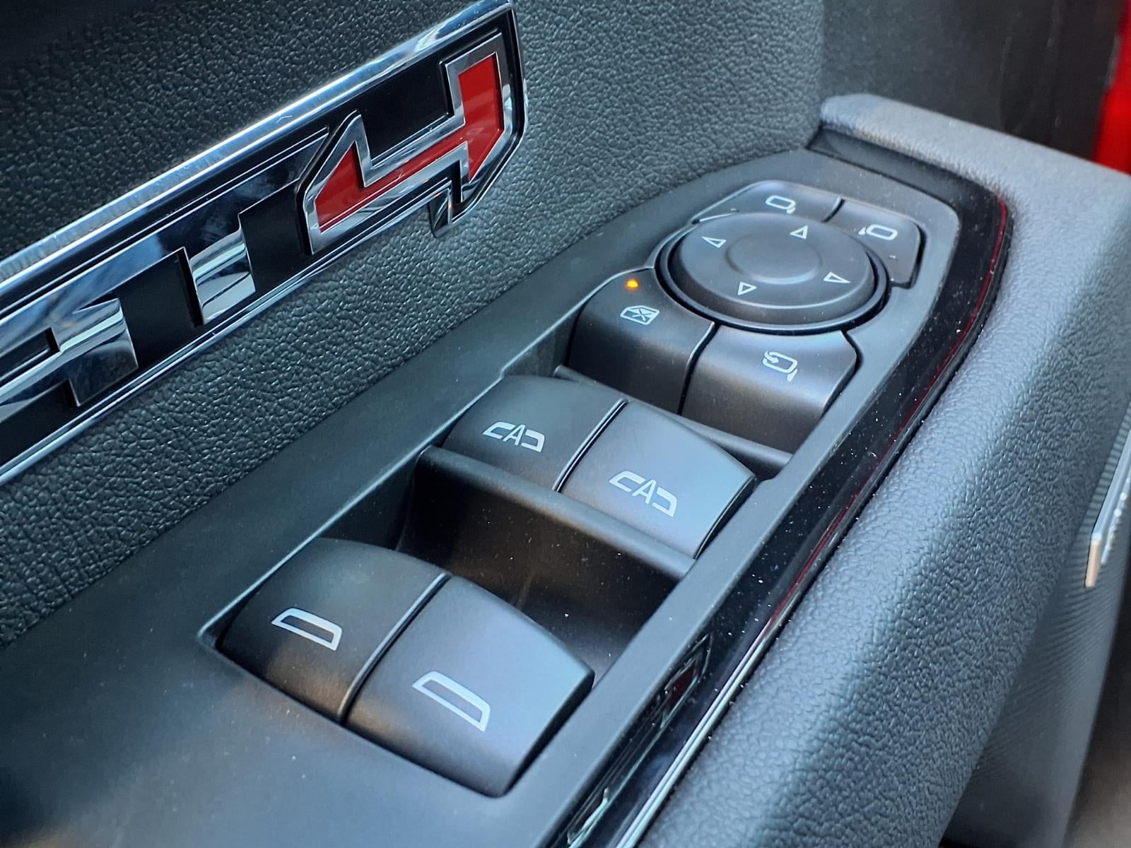 2026 GMC Sierra 1500 AT4 Crew Cab Short Box 4WD