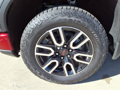 2026 GMC Sierra 1500 AT4 Crew Cab Short Box 4WD