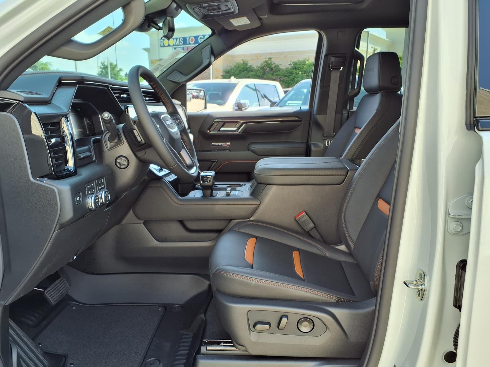 2026 GMC Sierra 1500 AT4 Crew Cab Short Box 4WD