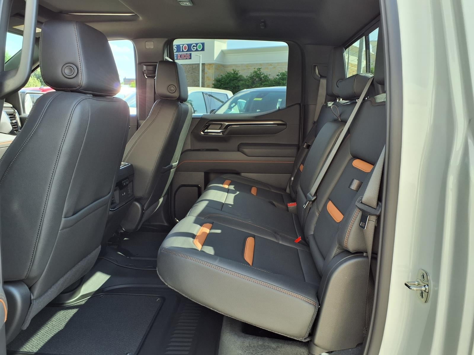 2026 GMC Sierra 1500 AT4 Crew Cab Short Box 4WD