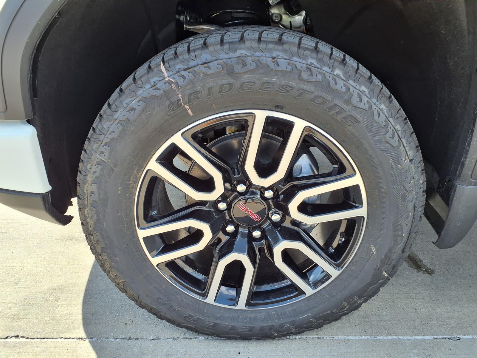 2026 GMC Sierra 1500 AT4 Crew Cab Short Box 4WD