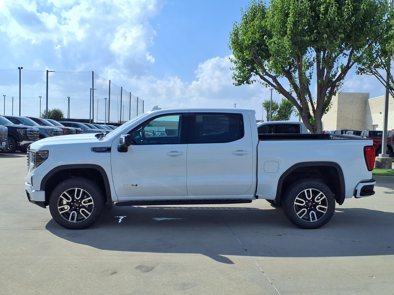 2026 GMC Sierra 1500 AT4 Crew Cab Short Box 4WD