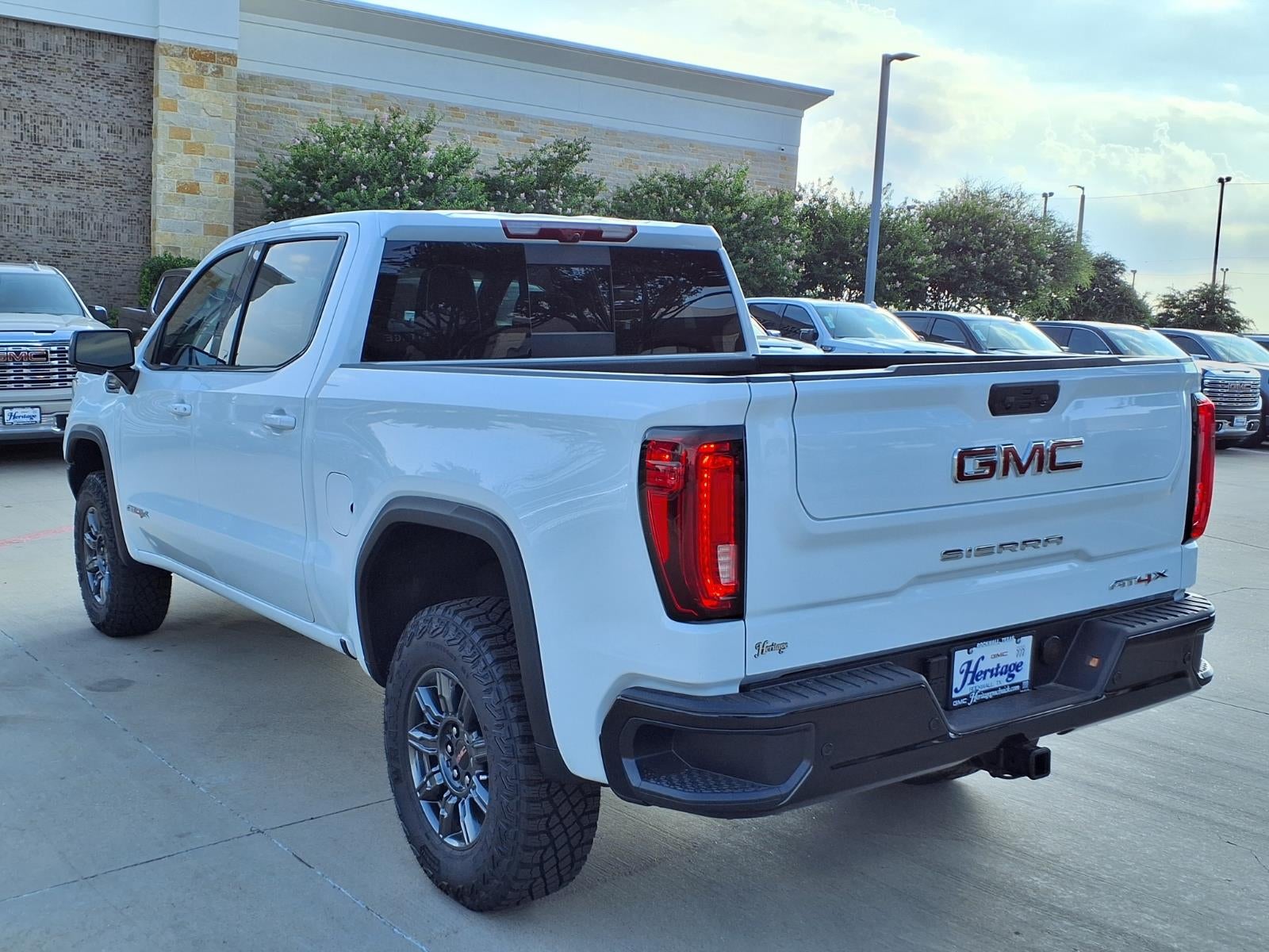 2026 GMC Sierra 1500 AT4X Crew Cab Short Box 4WD
