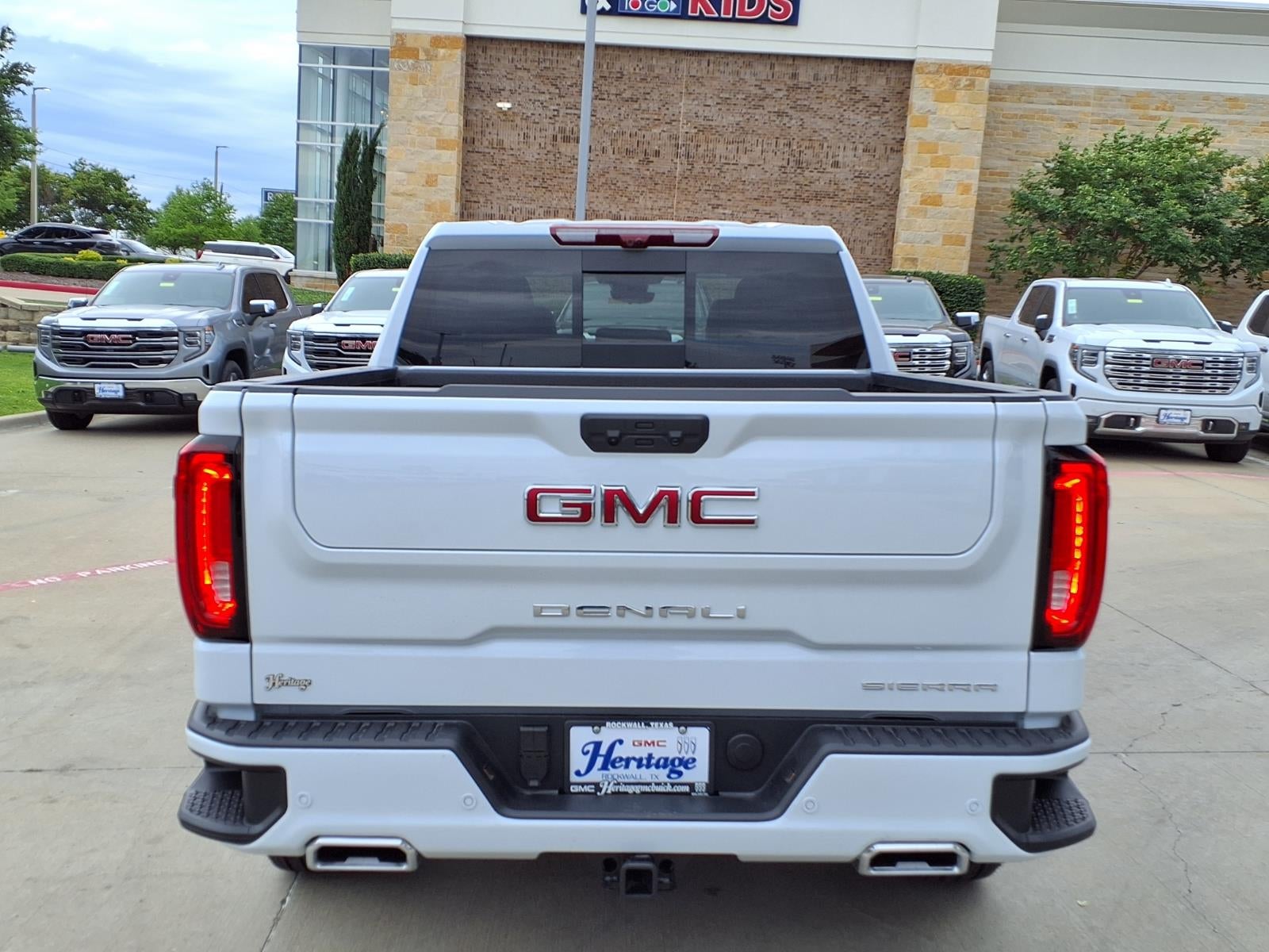 2026 GMC Sierra 1500 Denali Crew Cab Short Box 4WD