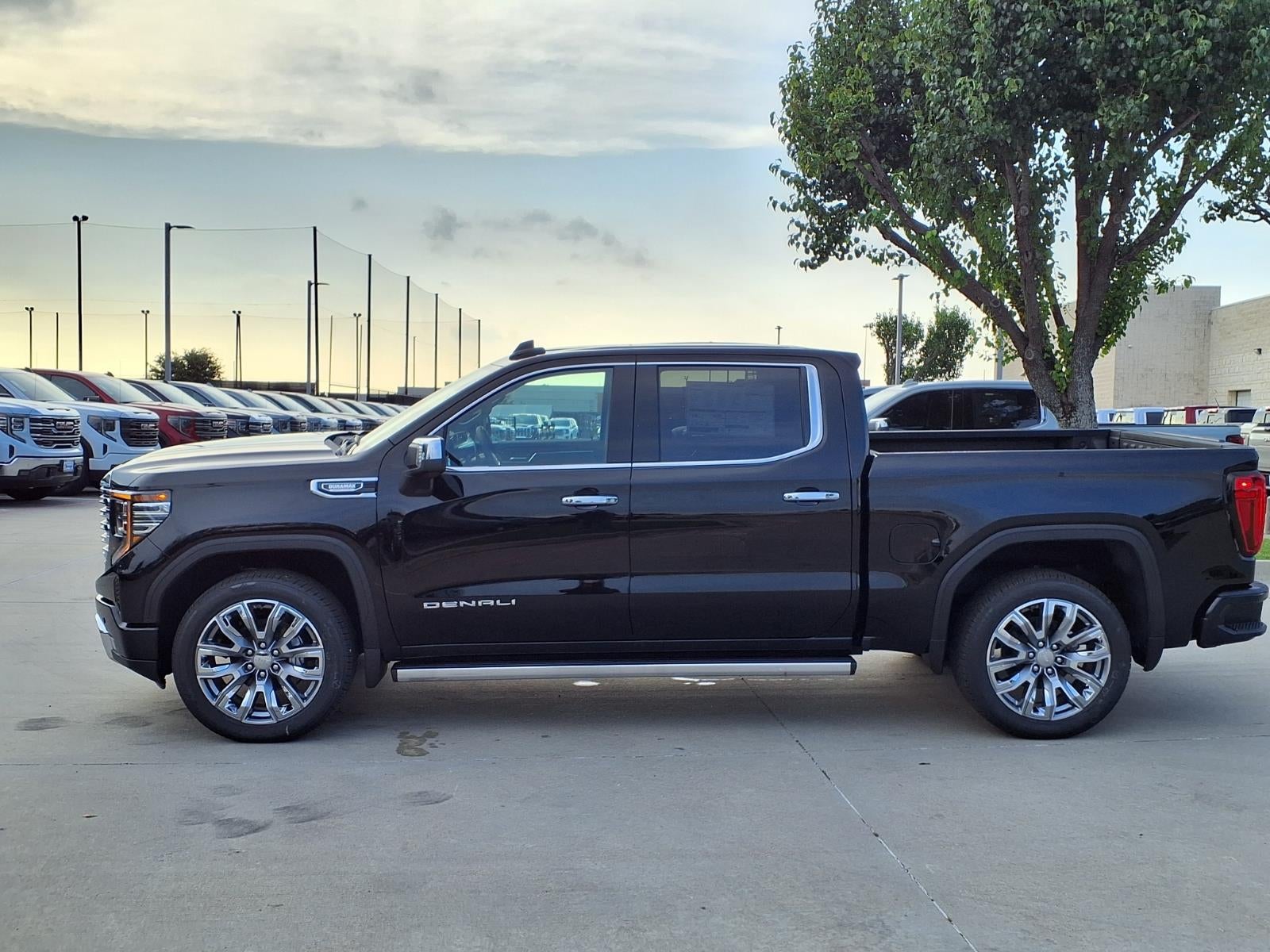 2026 GMC Sierra 1500 Denali Crew Cab Short Box 4WD