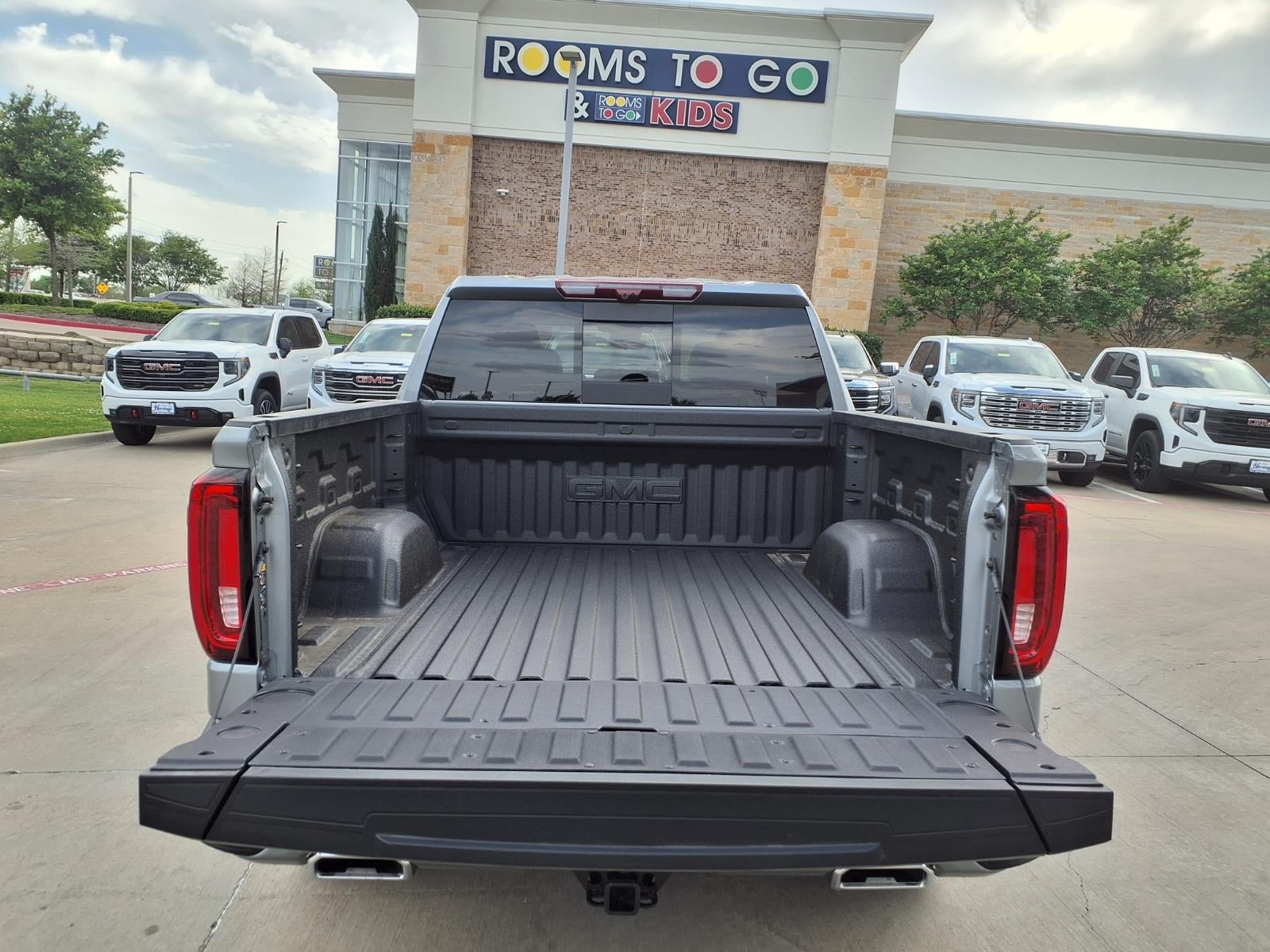 2026 GMC Sierra 1500 Denali Crew Cab Short Box 4WD