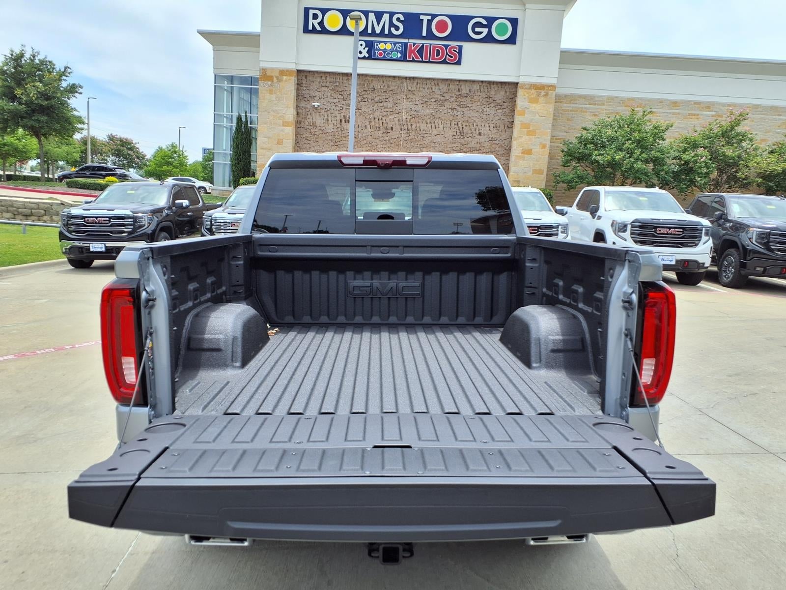 2026 GMC Sierra 1500 Denali Crew Cab Short Box 4WD