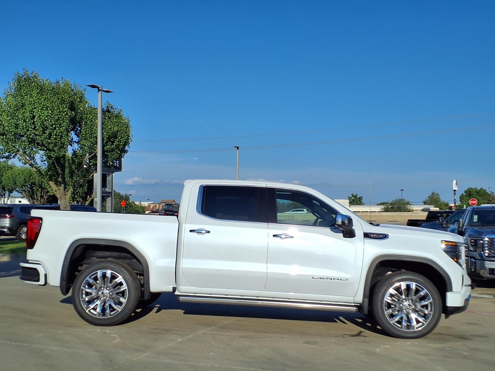 2026 GMC Sierra 1500 Denali Crew Cab Short Box 4WD