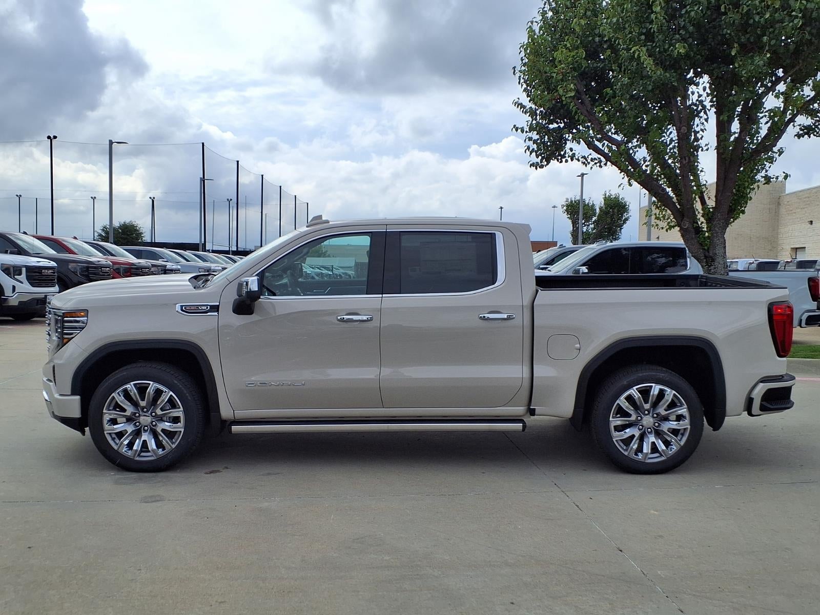 2026 GMC Sierra 1500 Denali Crew Cab Short Box 4WD
