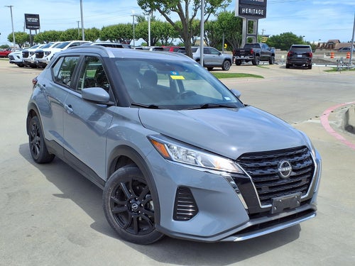2022 Nissan Kicks SV