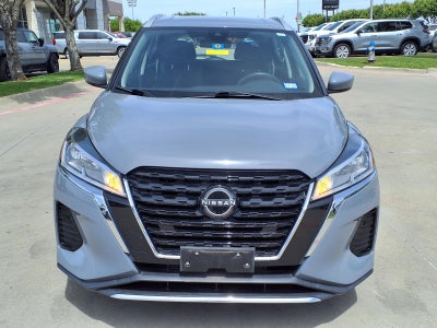 2022 Nissan Kicks SV