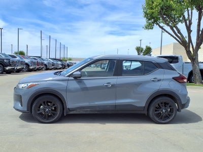 2022 Nissan Kicks SV
