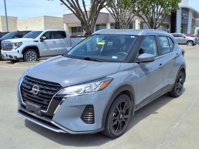 2022 Nissan Kicks SV