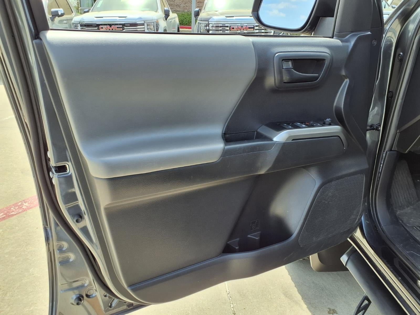 2023 Toyota Tacoma 2WD SR5