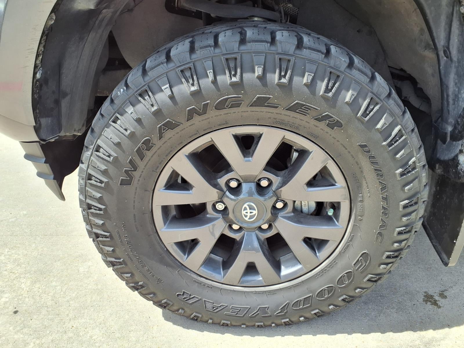 2023 Toyota Tacoma 2WD SR5