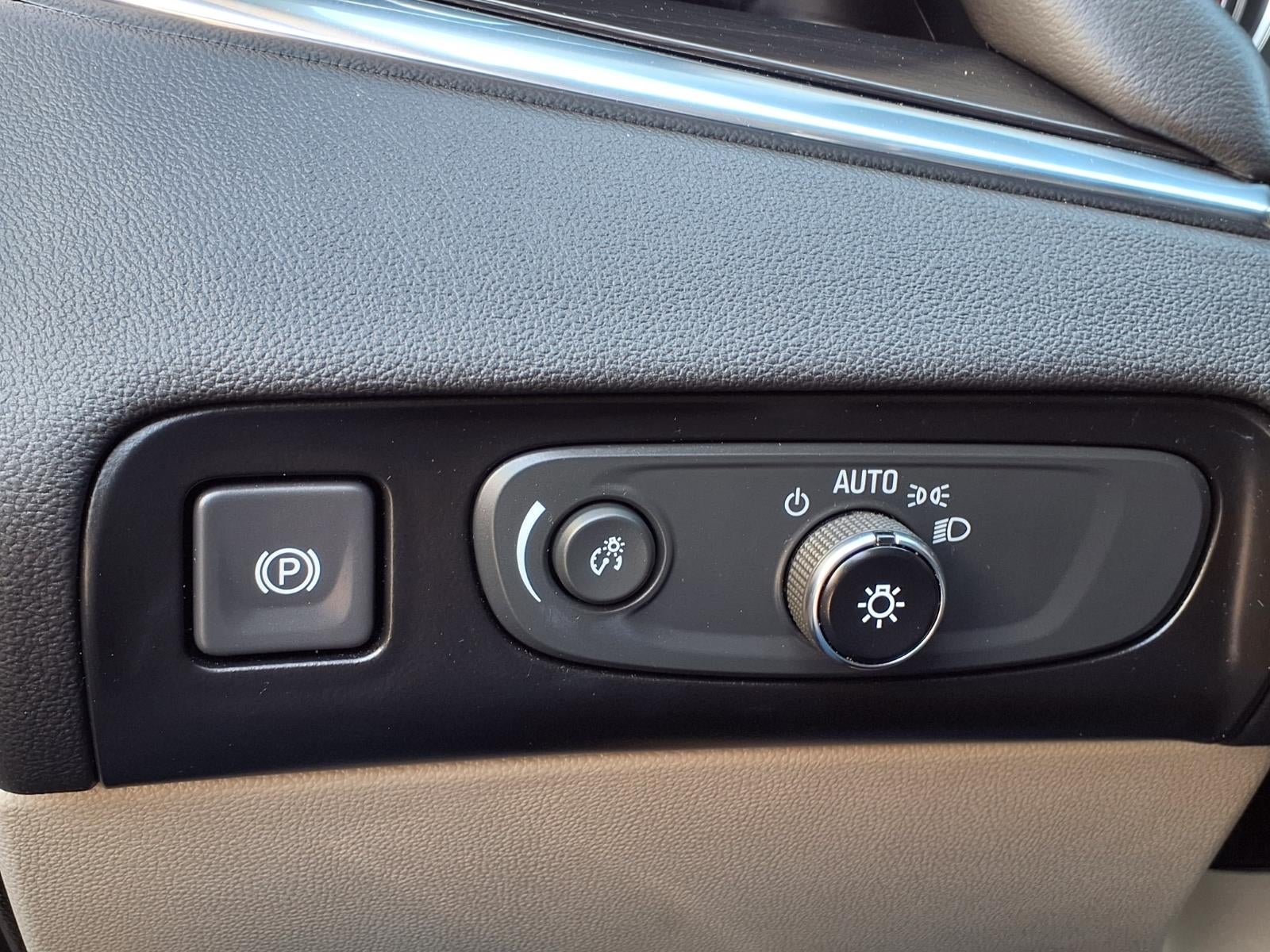 2021 Buick Enclave Essence