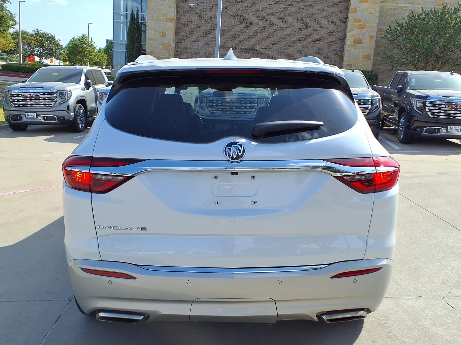 2021 Buick Enclave Essence