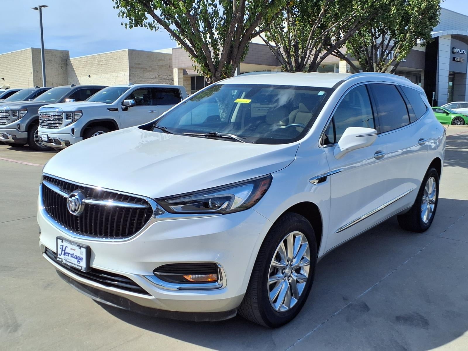 2021 Buick Enclave Essence