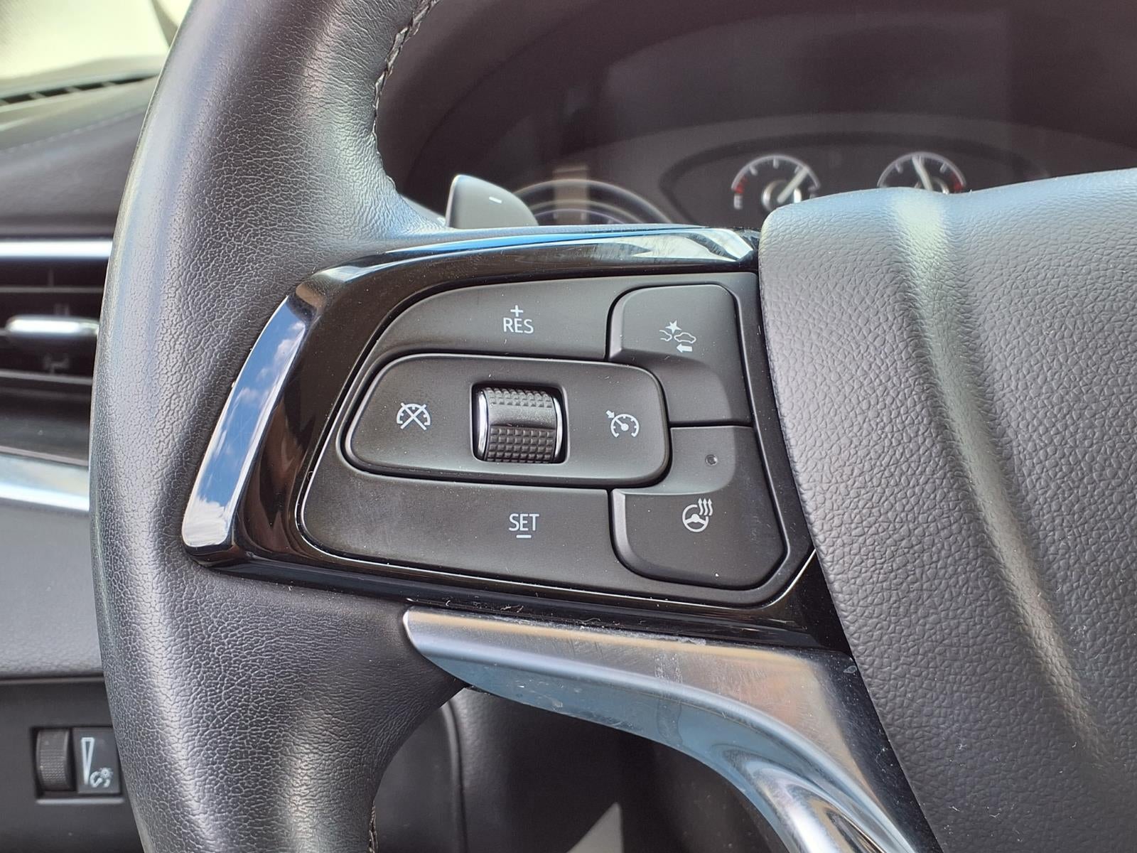 2022 Buick Enclave Essence