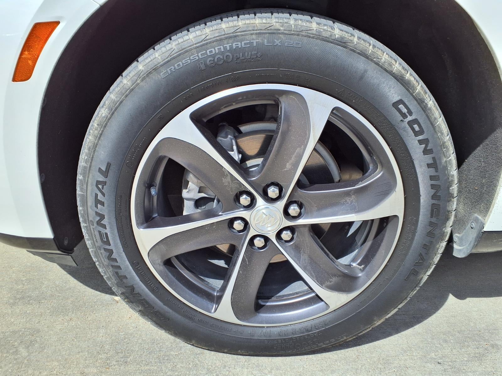 2022 Buick Enclave Essence