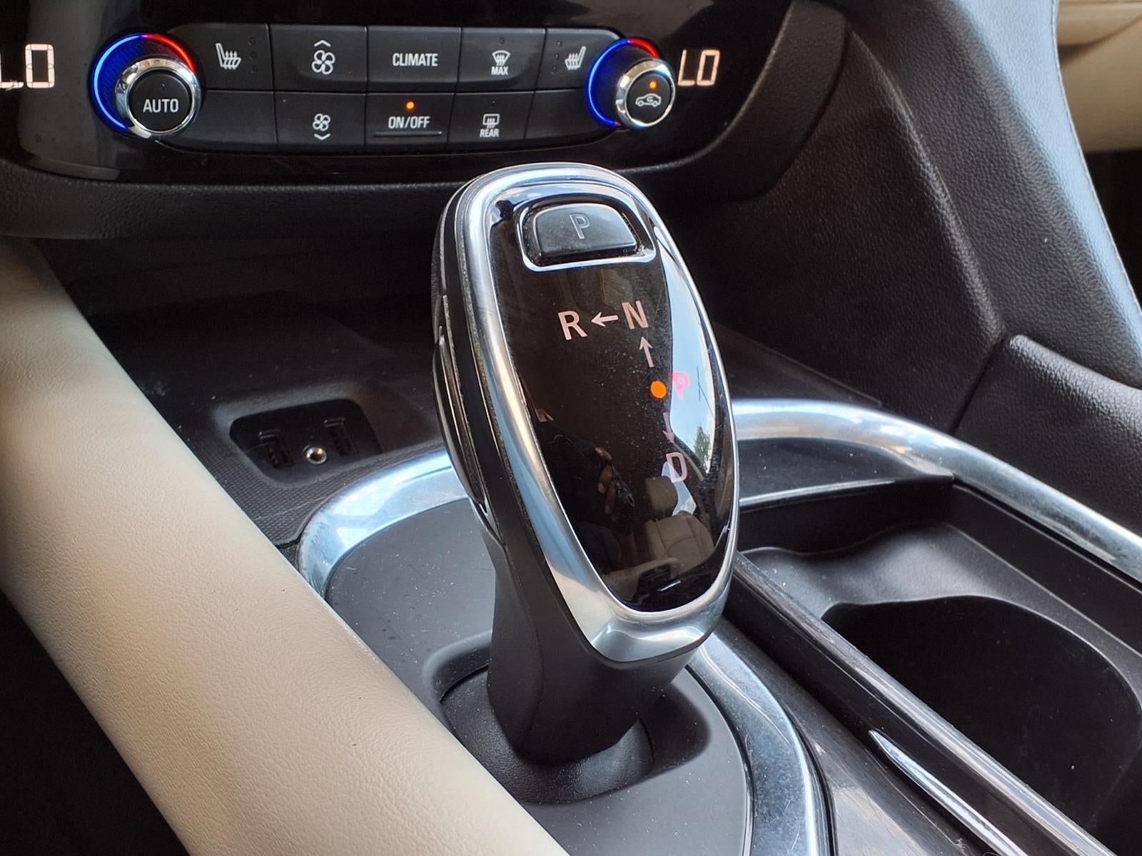 2019 Buick Enclave Essence