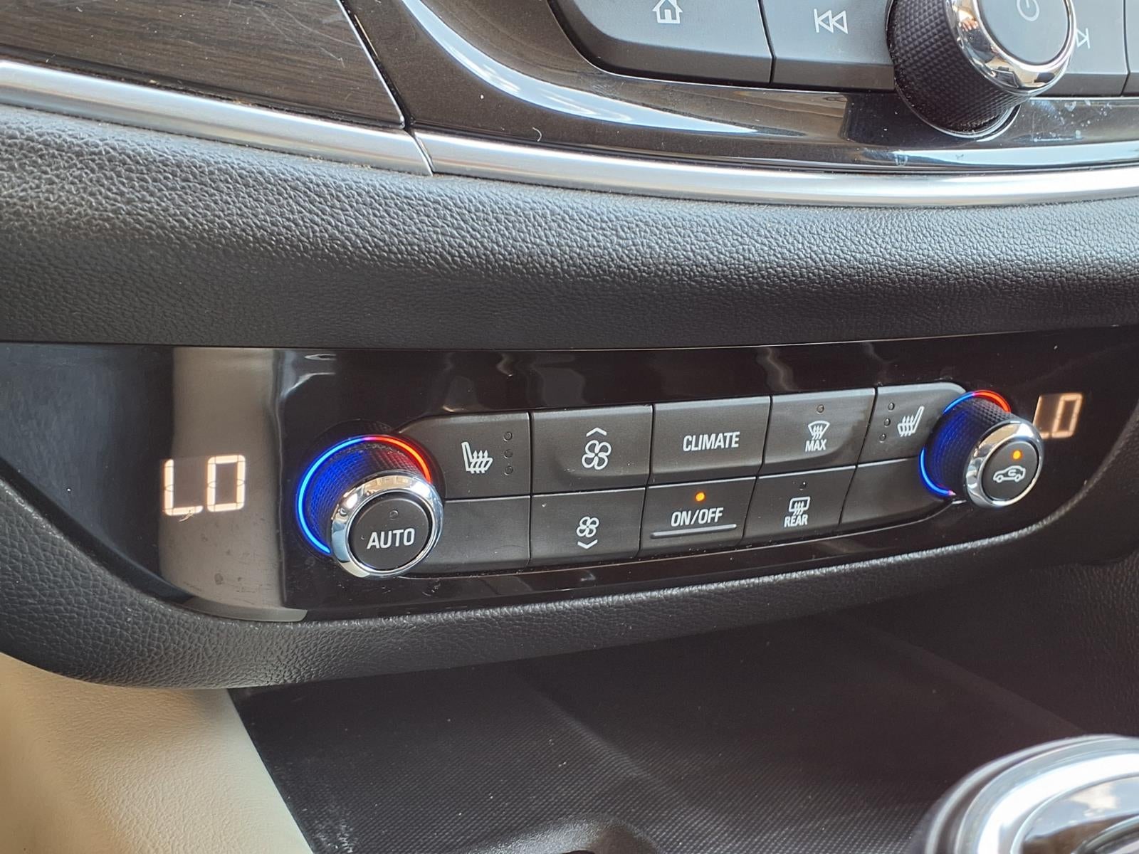 2019 Buick Enclave Essence