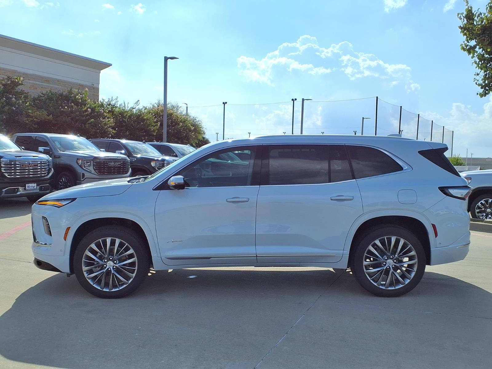 2026 Buick Enclave Avenir SUV FWD