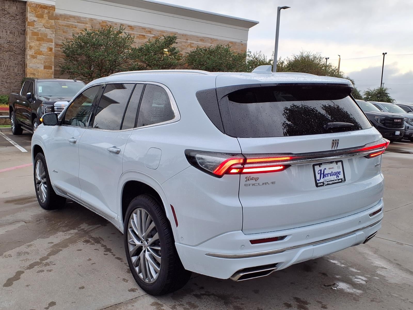 2026 Buick Enclave Avenir SUV FWD