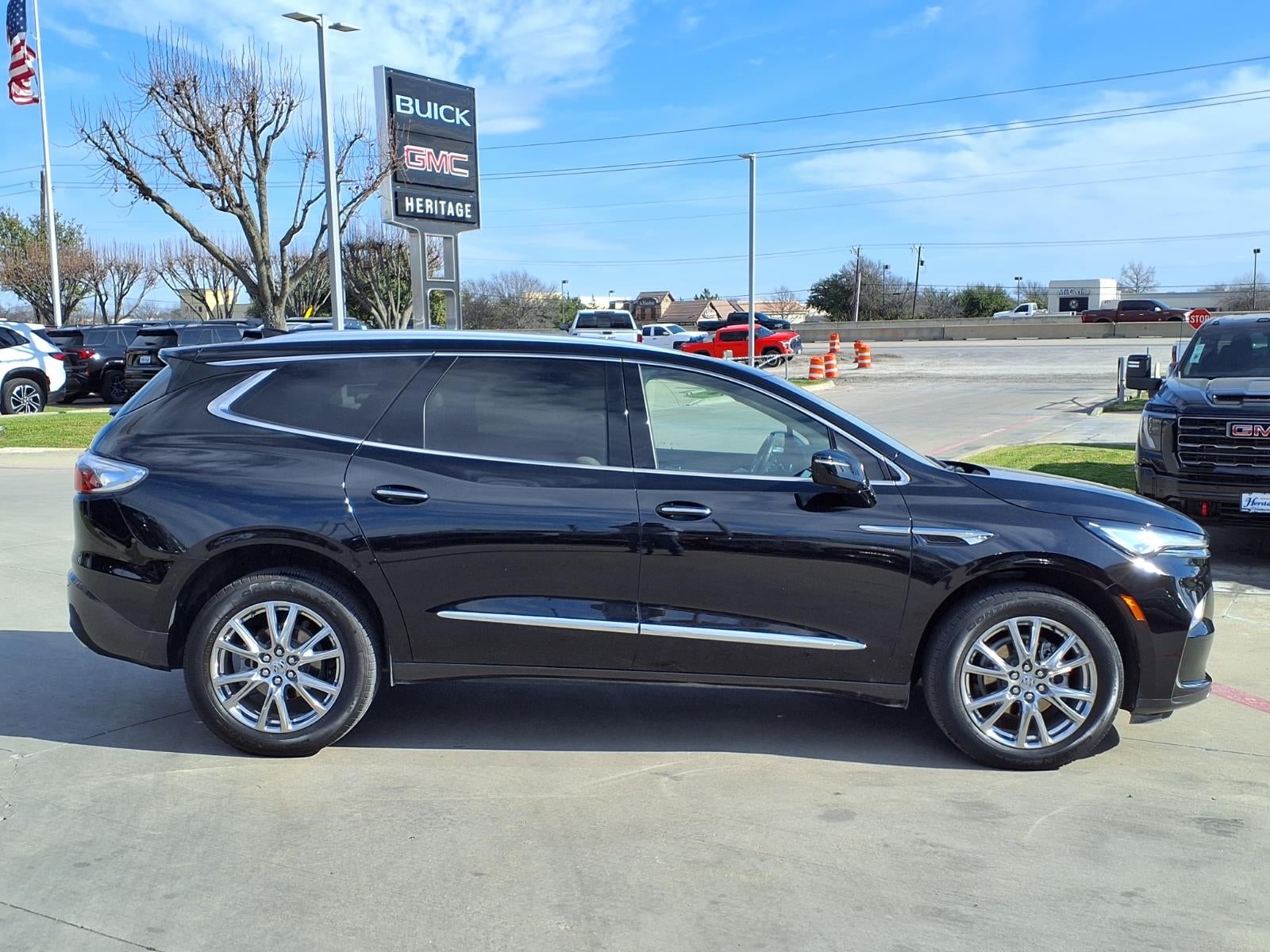 2023 Buick Enclave Premium