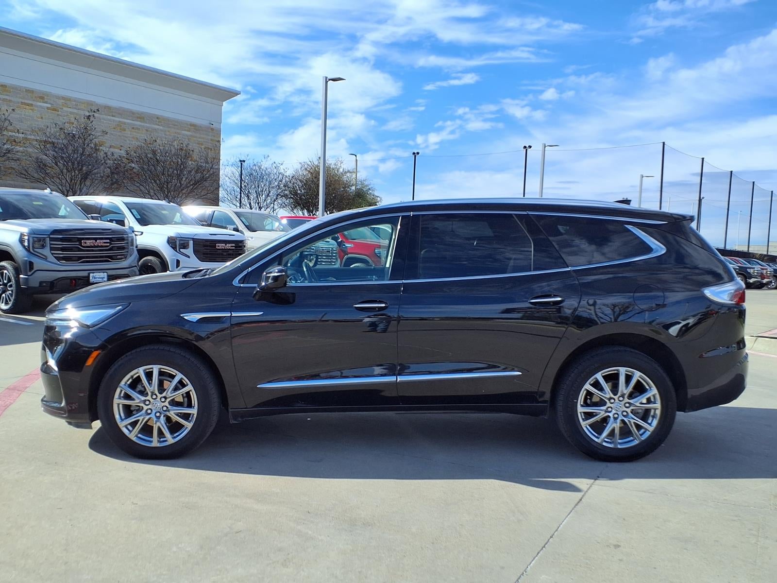 2023 Buick Enclave Premium