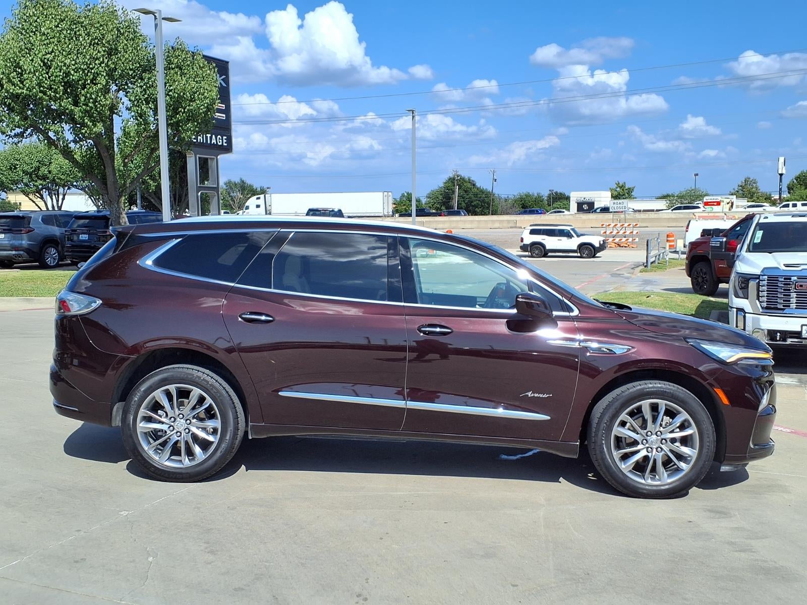 2024 Buick Enclave Avenir