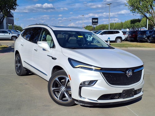 2022 Buick Enclave Essence
