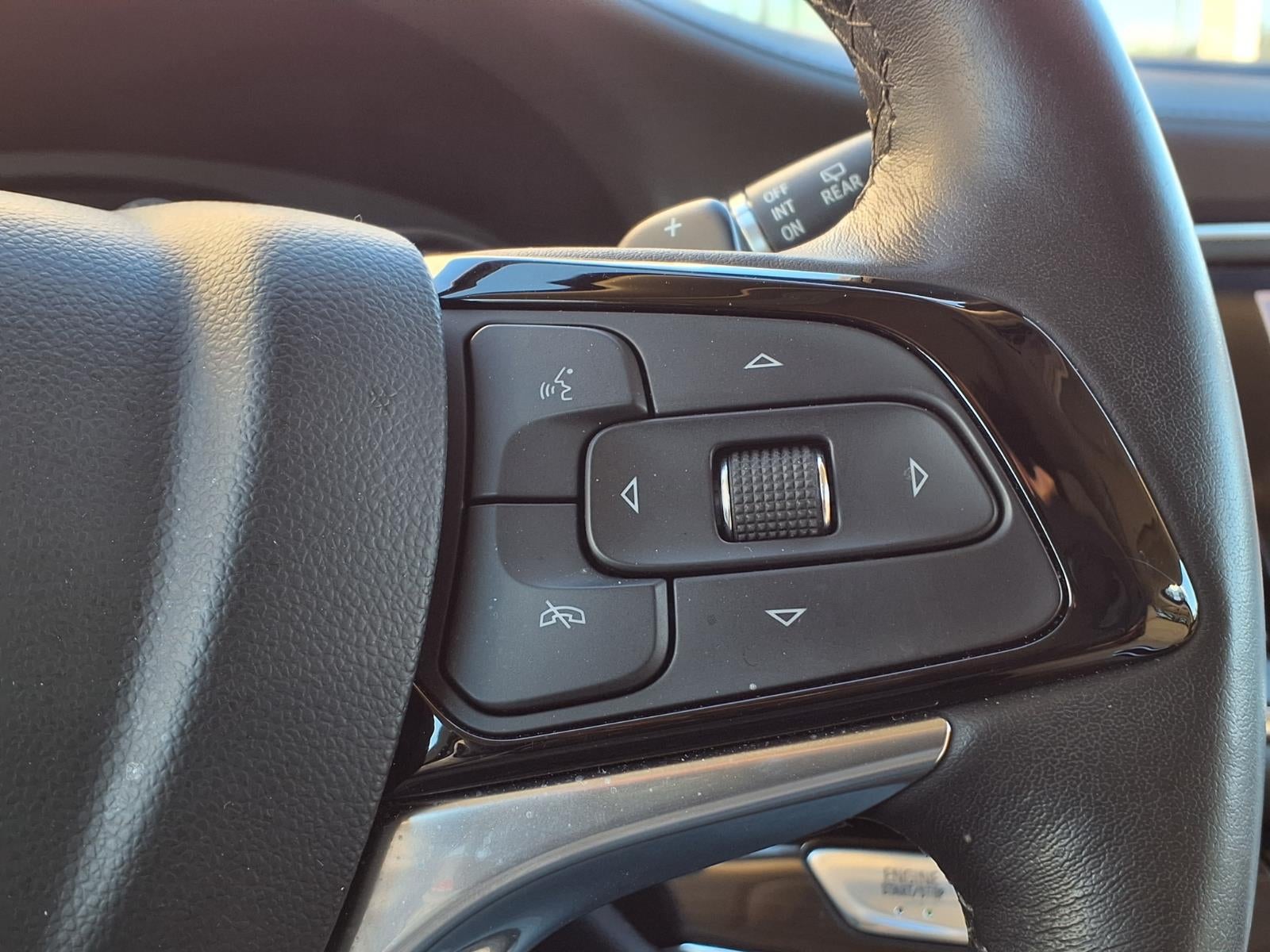 2022 Buick Enclave Essence