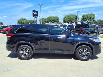 2017 Toyota Highlander LE Plus