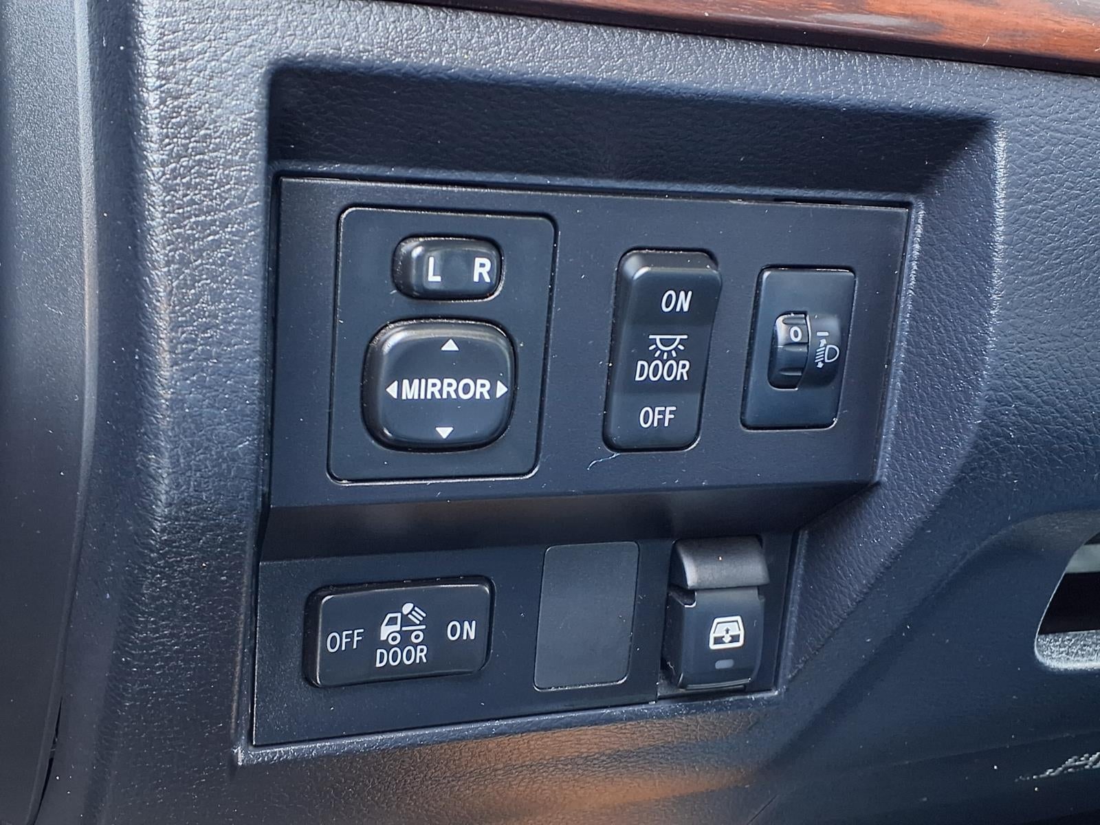 2017 Toyota Tundra 2WD Limited