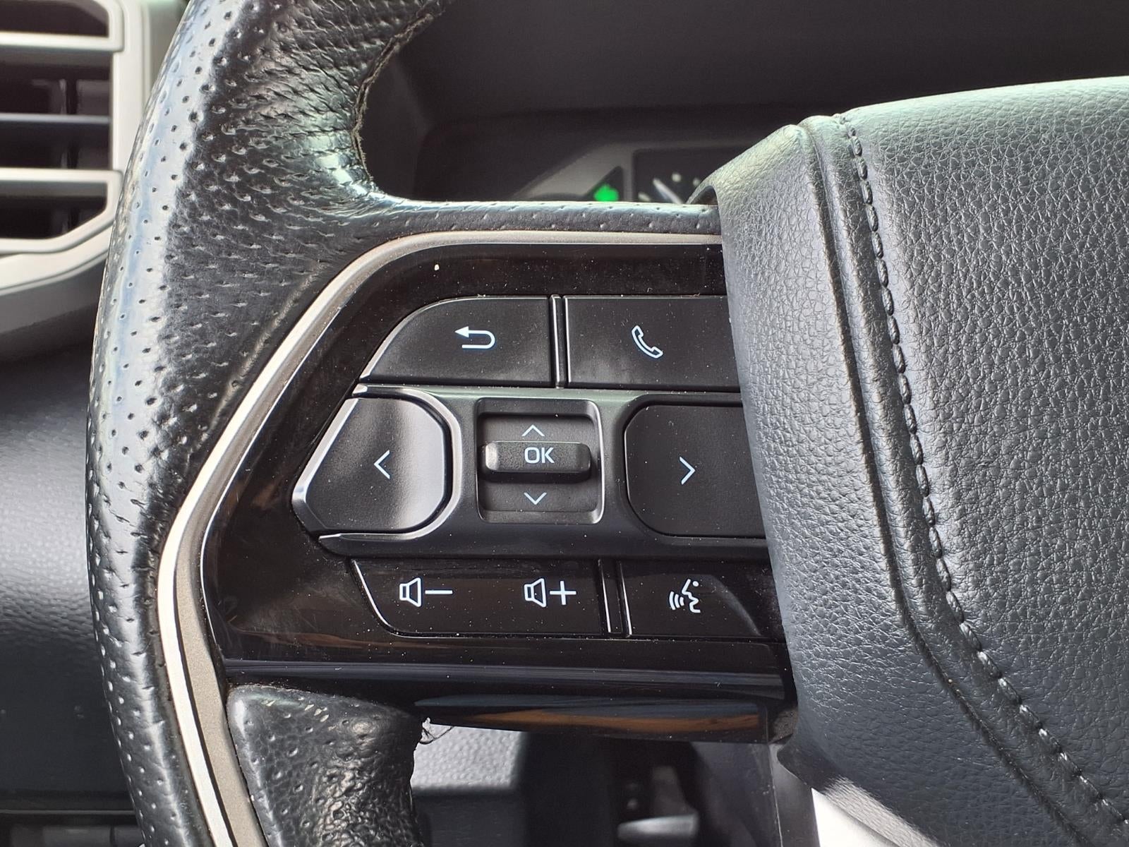 2022 Toyota Tundra 4WD SR5