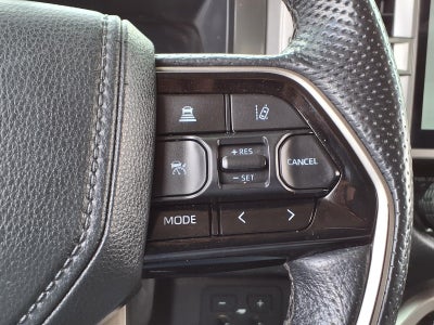 2022 Toyota Tundra 4WD SR5