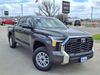 2022 Toyota Tundra 4WD SR5