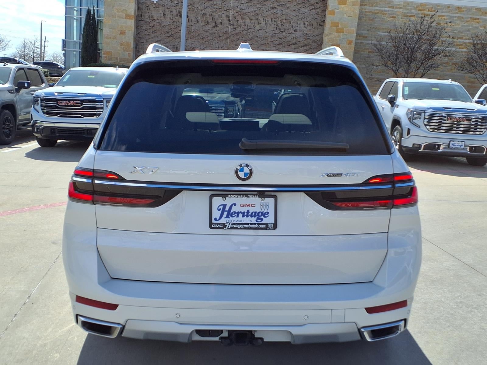 2025 BMW X7 xDrive40i