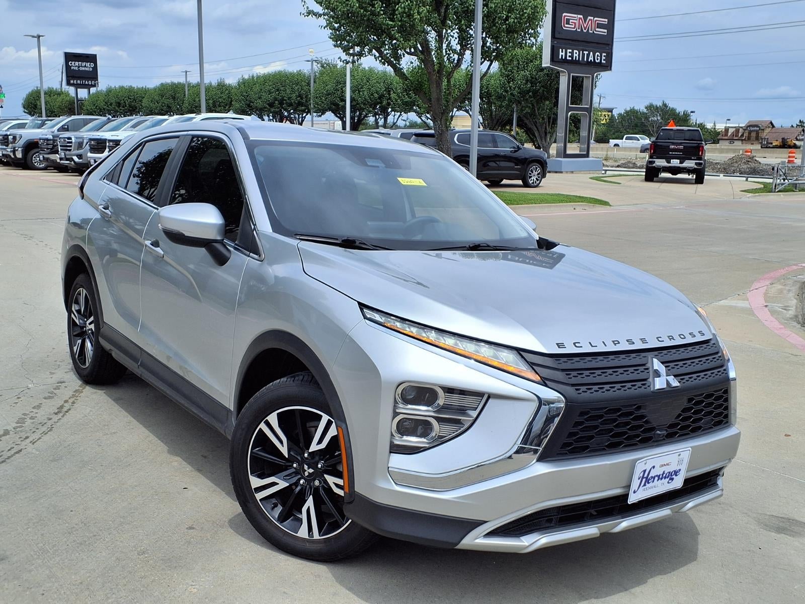 2023 Mitsubishi Eclipse Cross SE S-AWC's photo