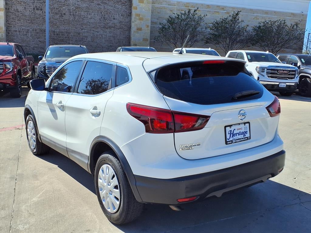 2018 Nissan Rogue Sport S