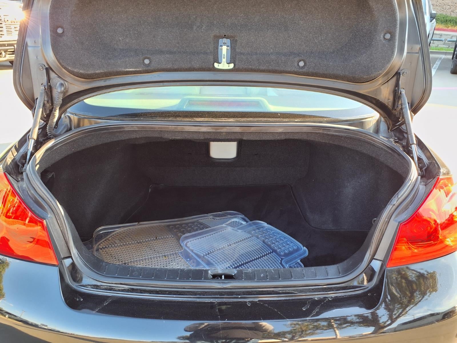 2012 INFINITI G37 Sedan Journey