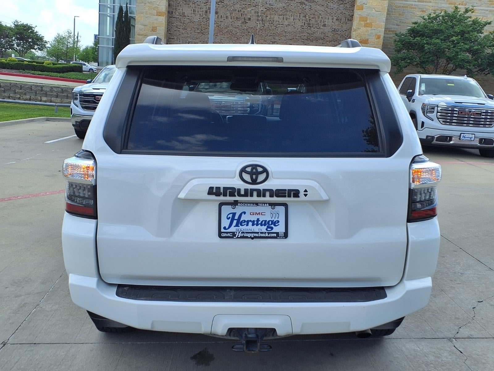 2022 Toyota 4Runner SR5