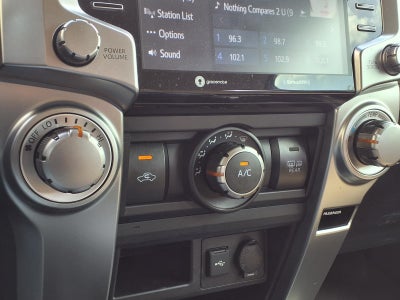 2022 Toyota 4Runner SR5